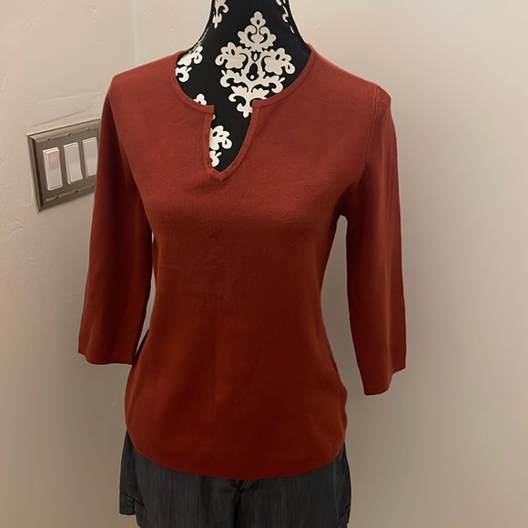 Sweaters - Vintage Croft & barrow sweater 3/4 sleeve fine knit size large rust color